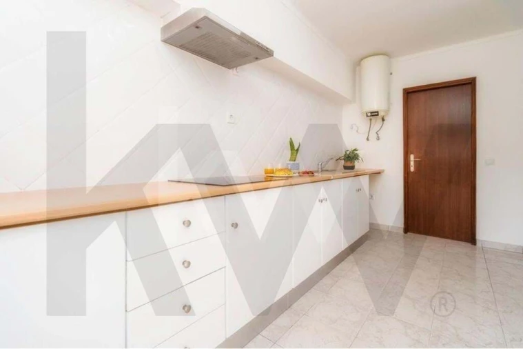 Garagem para Venda em Faro (Sé e São Pedro) Foto 21