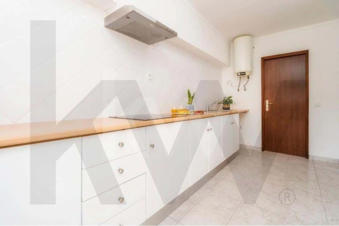 Garagem para Venda em Faro (Sé e São Pedro) Foto 21