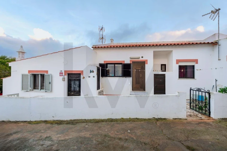 Moradia T4 para Venda em Vila de Sagres Foto 10