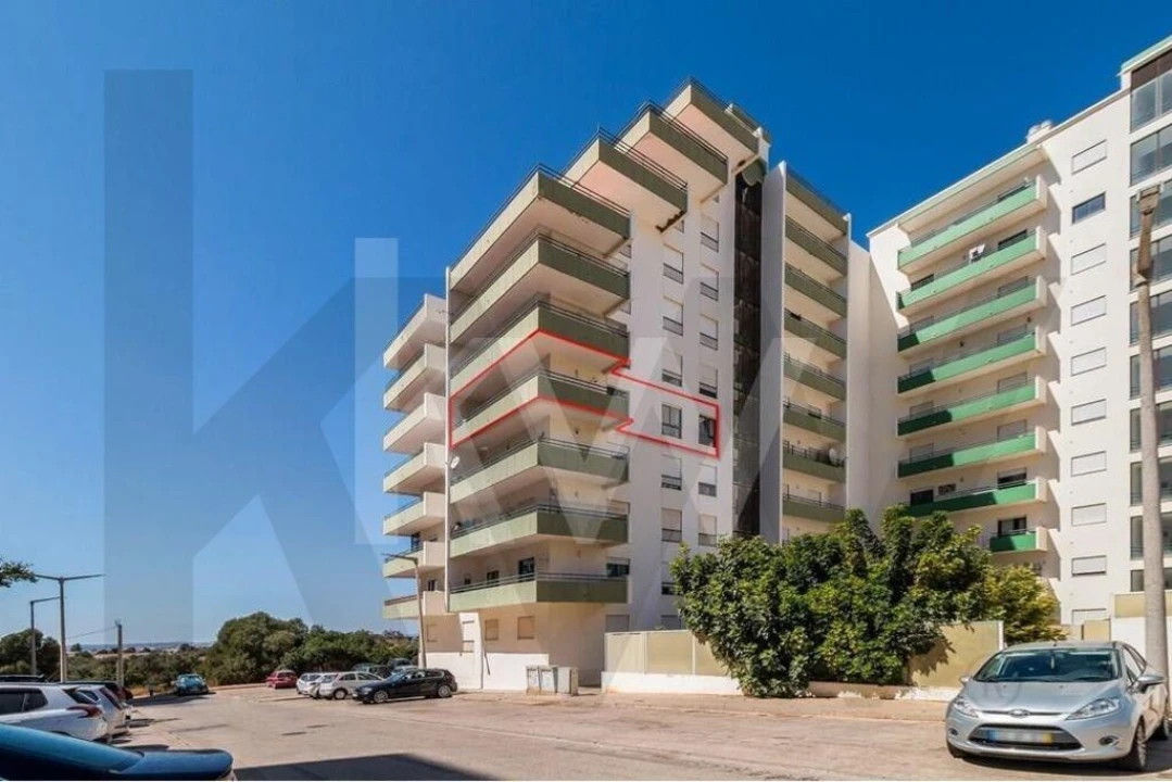 Apartamento T2 para Arrendamento férias em Alvor Foto 1