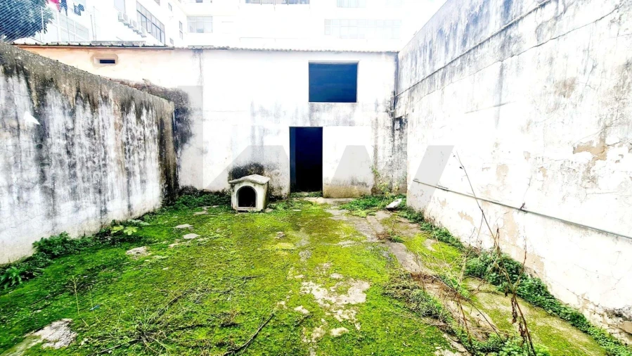 Armazém para Venda em Armação de Pera Foto 8