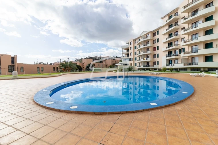 Apartamento T4 para Venda em Caniço Foto 25