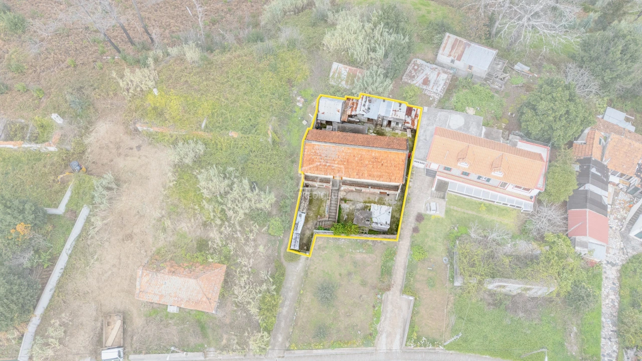 Moradia T2 para Venda em Calheta Foto 2