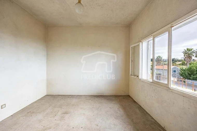 Moradia T2 para Venda em Calheta Foto 12