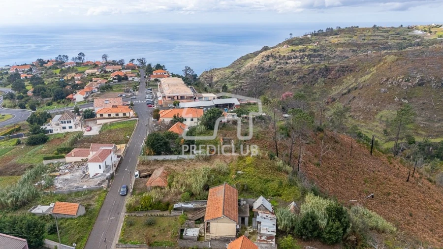 Moradia T2 para Venda em Calheta Foto 21