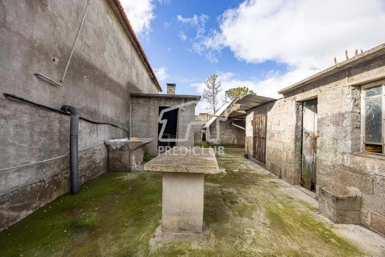 Moradia T2 para Venda em Calheta Foto 6