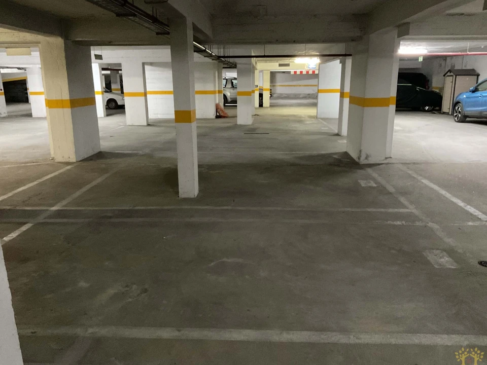 Garagem para Venda em Tavira (Santa Maria e Santiago) Foto 10