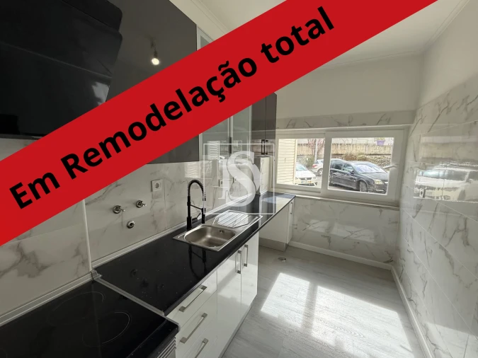 Apartamento T2 para Venda em Oeiras e São Julião da Barra, Paço de Arcos e Caxias Foto 1