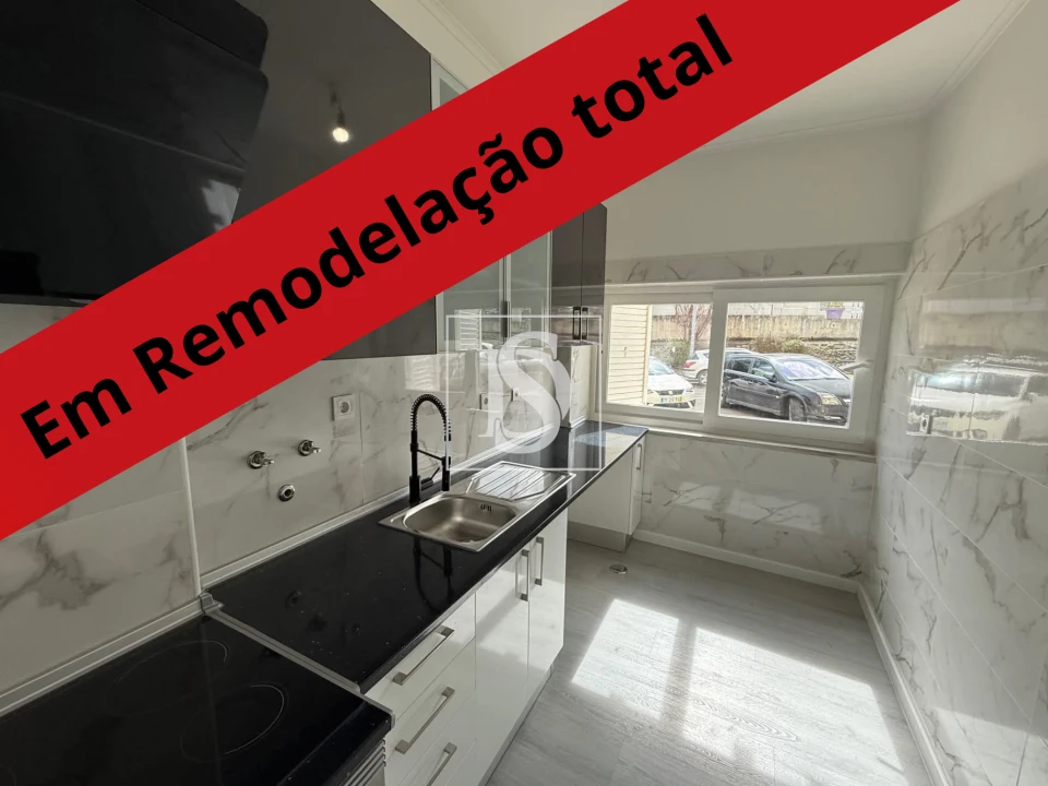 Apartamento T2 para Venda em Oeiras e São Julião da Barra, Paço de Arcos e Caxias Foto 1