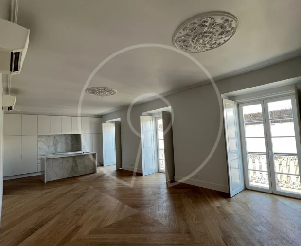 Apartamento T2 para Venda em Santa Maria Maior