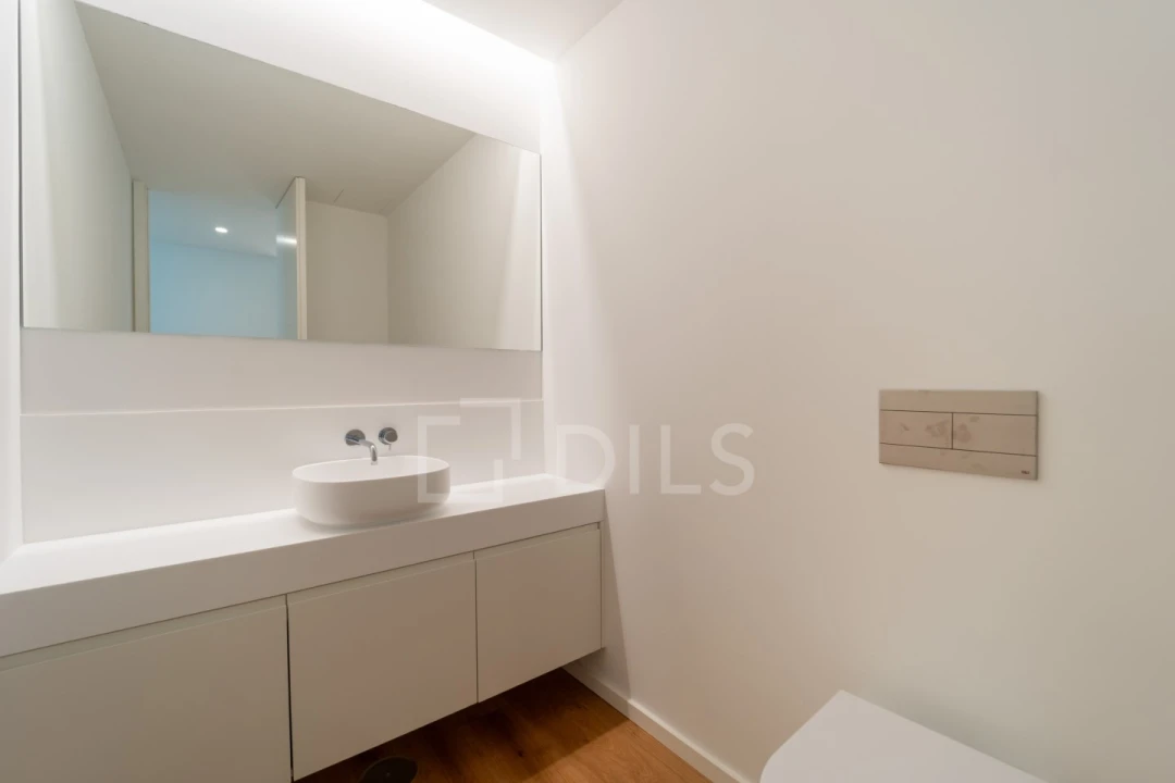 Apartamento T4 para Venda em Mafamude e Vilar do Paraíso Foto 13