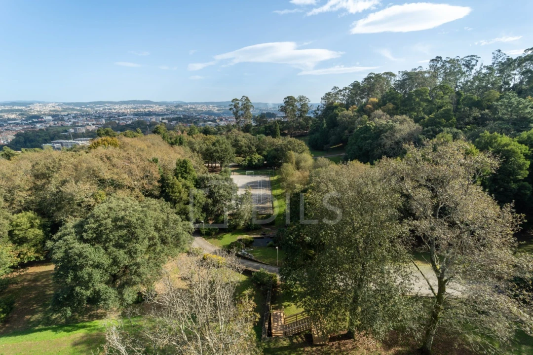 Apartamento T4 para Venda em Mafamude e Vilar do Paraíso Foto 52