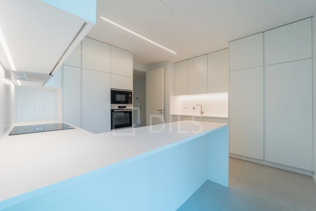 Apartamento T4 para Venda em Mafamude e Vilar do Paraíso Foto 27