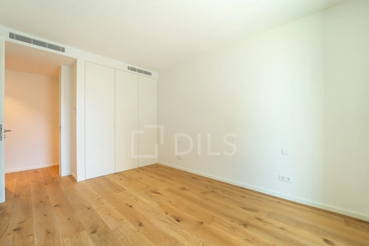 Apartamento T4 para Venda em Mafamude e Vilar do Paraíso Foto 18