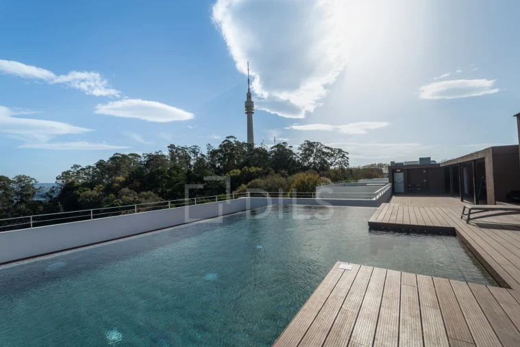 Apartamento T4 para Venda em Mafamude e Vilar do Paraíso Foto 10