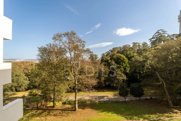 Apartamento T4 para Venda em Mafamude e Vilar do Paraíso Foto 11