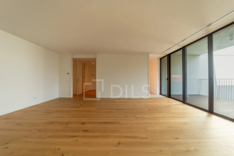 Apartamento T4 para Venda em Mafamude e Vilar do Paraíso Foto 29