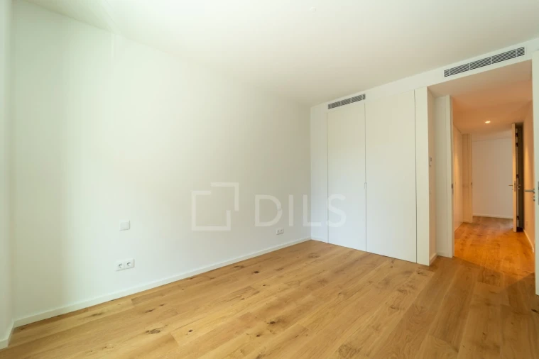 Apartamento T4 para Venda em Mafamude e Vilar do Paraíso Foto 31