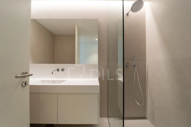 Apartamento T4 para Venda em Mafamude e Vilar do Paraíso Foto 32