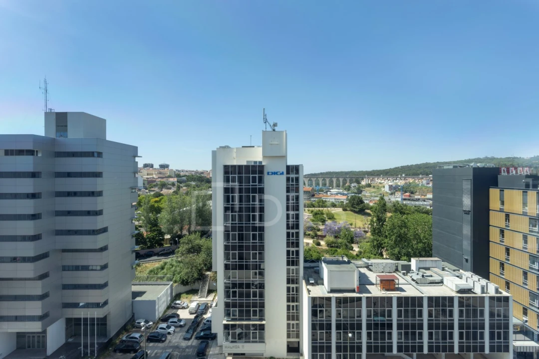 Escritório para Arrendamento em Campolide Foto 19