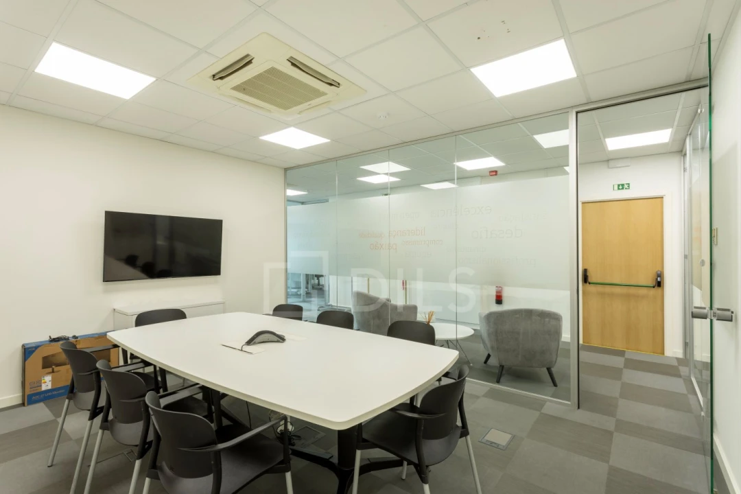 Escritório para Arrendamento em Avenidas Novas Foto 23