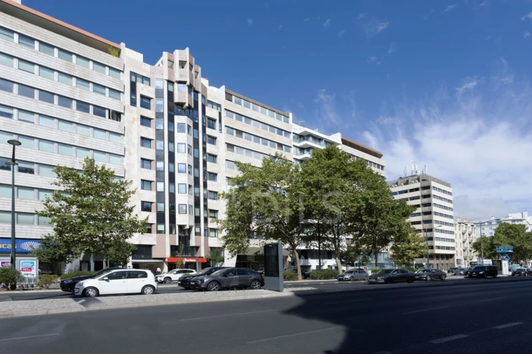 Escritório para Arrendamento em Avenidas Novas Foto 1