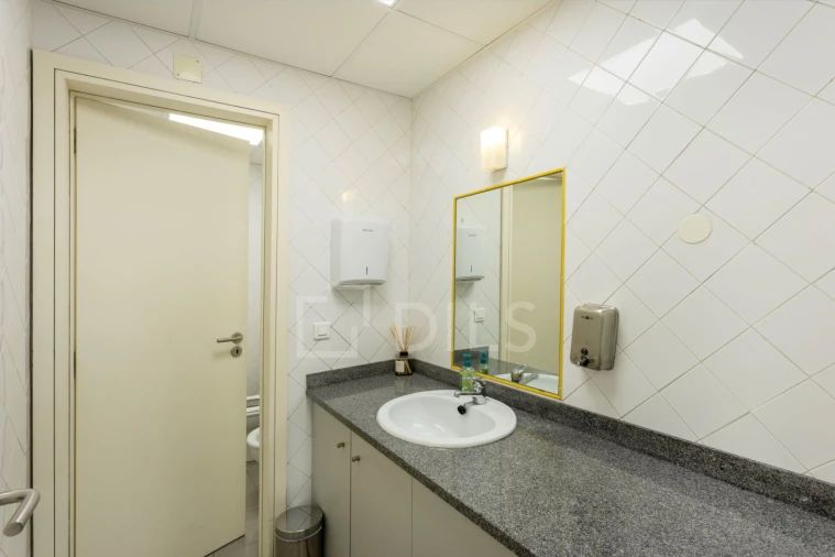 Escritório para Arrendamento em Avenidas Novas Foto 19