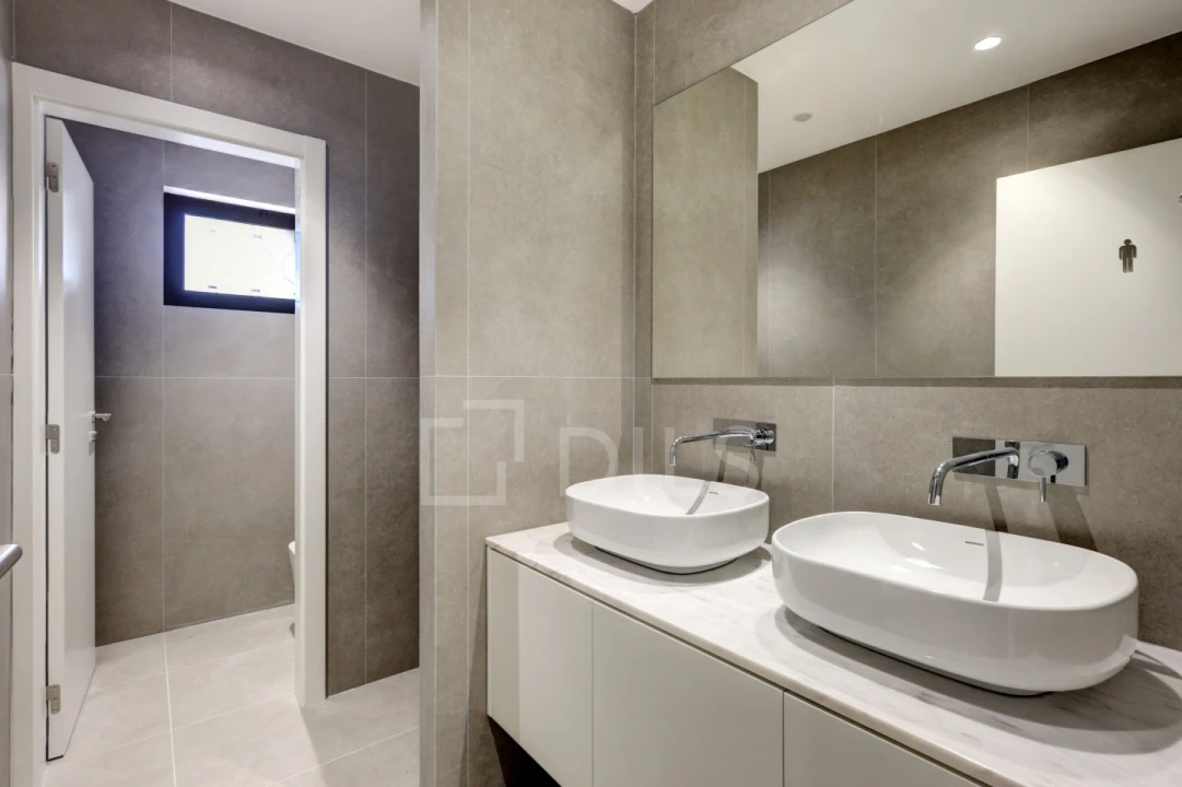 Escritório para Arrendamento em Misericórdia Foto 15