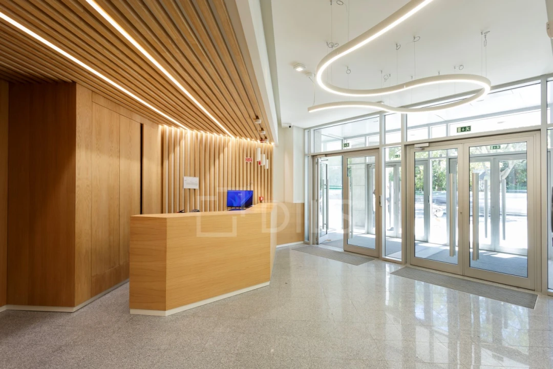 Escritório para Arrendamento em Avenidas Novas Foto 11