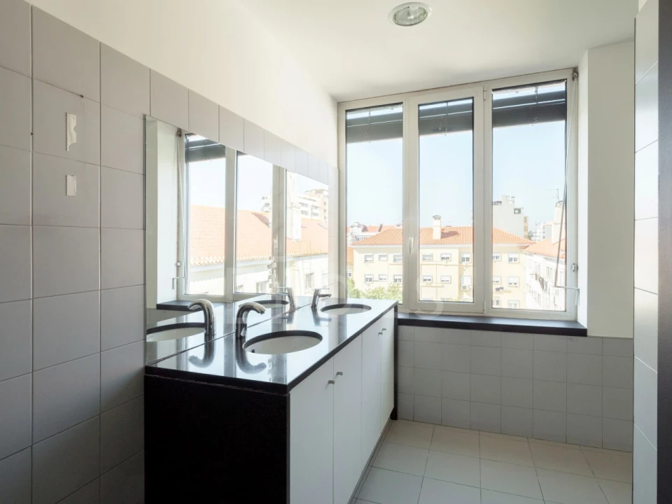 Escritório para Arrendamento em Alvalade Foto 20