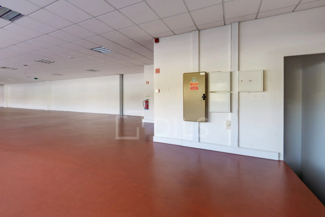 Escritório para Arrendamento em Alverca do Ribatejo e Sobralinho Foto 7