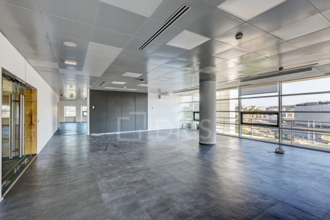 Escritório para Arrendamento em Algés, Linda-A-Velha e Cruz Quebrada-Dafundo Foto 15