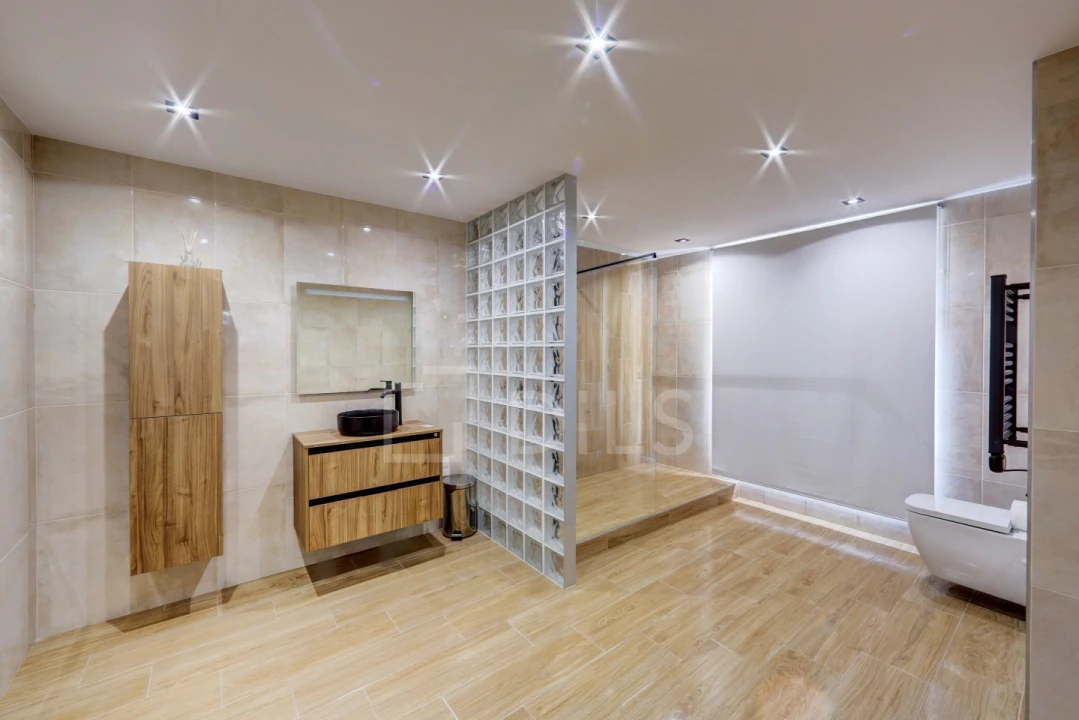 Prédio para Arrendamento em Areeiro Foto 29