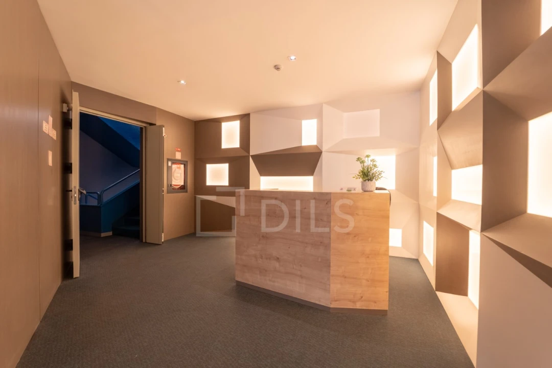 Prédio para Arrendamento em Cedofeita, Santo Ildefonso, Sé, Miragaia, São Nicolau e Vitória Foto 3