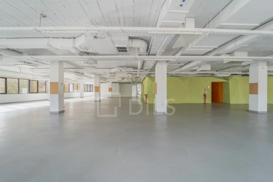 Prédio para Arrendamento em Cedofeita, Santo Ildefonso, Sé, Miragaia, São Nicolau e Vitória Foto 9