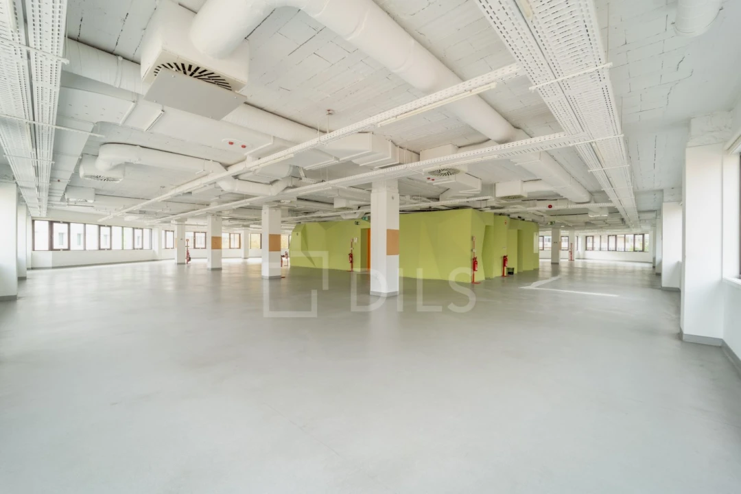 Prédio para Arrendamento em Cedofeita, Santo Ildefonso, Sé, Miragaia, São Nicolau e Vitória Foto 11