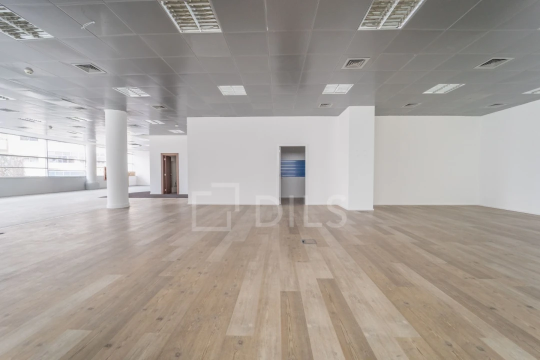 Prédio para Arrendamento em Lordelo do Ouro e Massarelos Foto 11