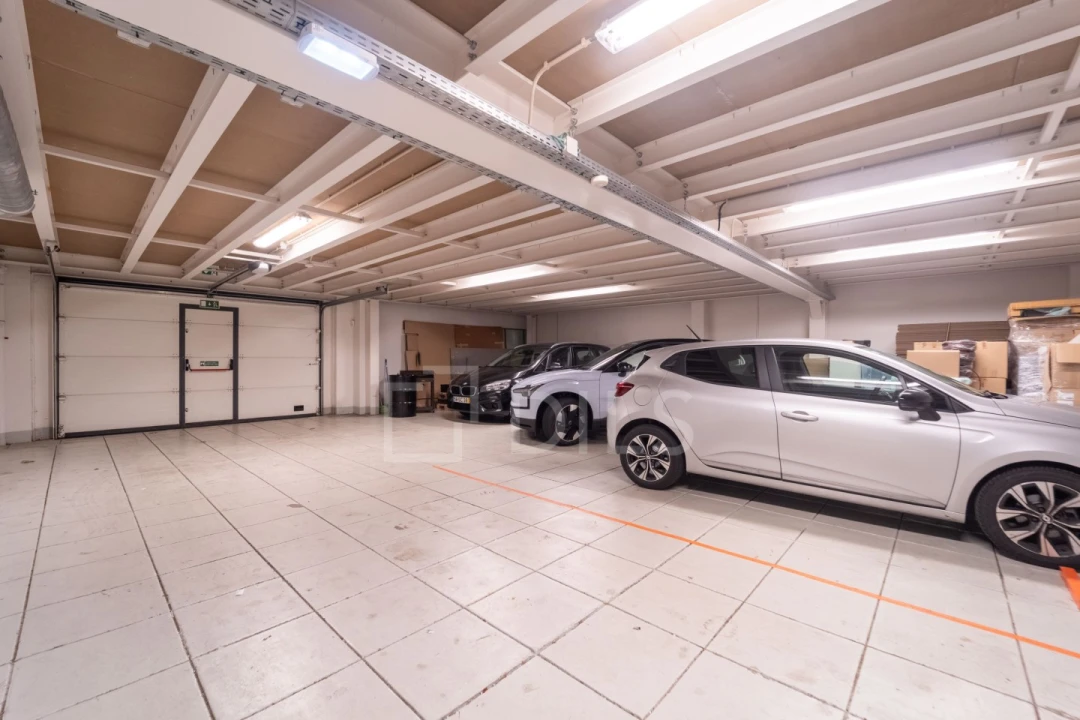 Escritório para Arrendamento em Ramalde Foto 22