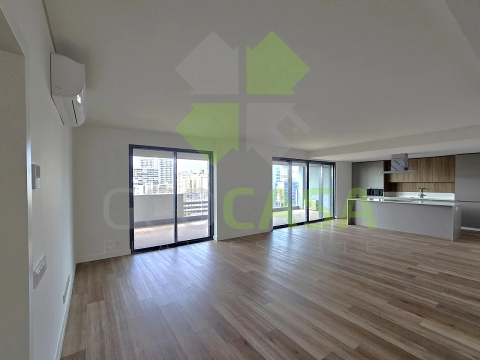 Apartamento T3 para Venda em Algés, Linda-A-Velha e Cruz Quebrada-Dafundo Foto 10