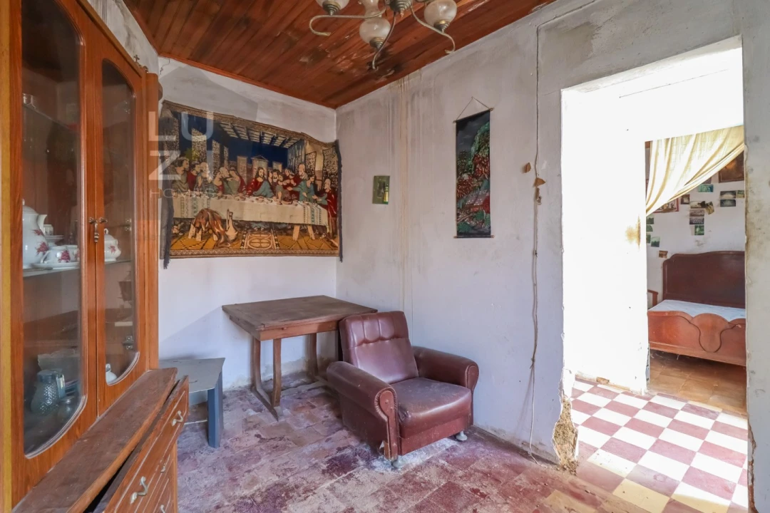 Moradia T2 para Venda em Bensafrim e Barão de São João Foto 4