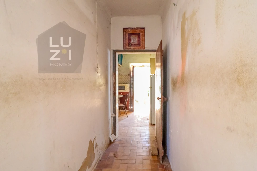 Moradia T2 para Venda em Bensafrim e Barão de São João Foto 8