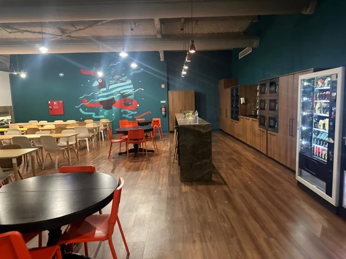 Prédio para Arrendamento em Ferreiros e Gondizalves Foto 16