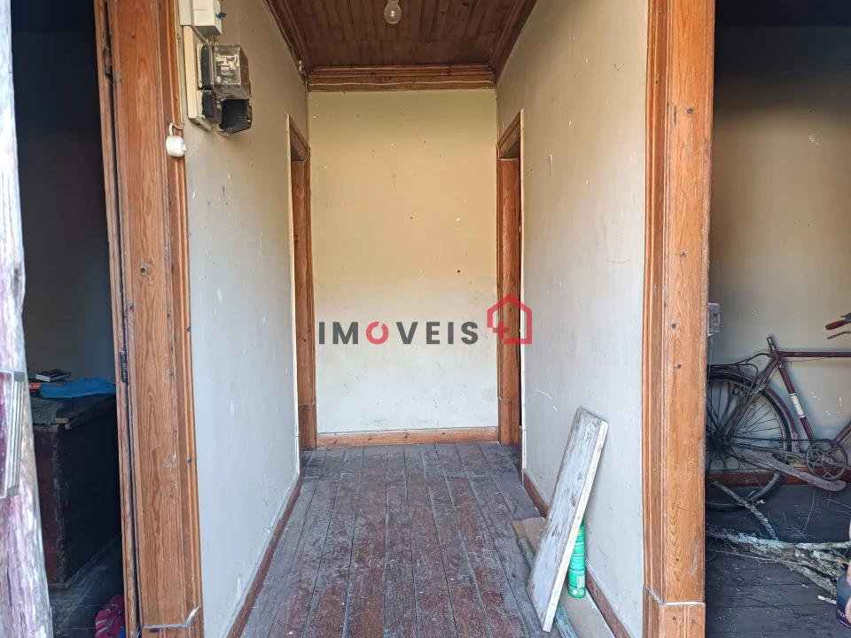 Moradia T2 para Venda em Seiça Foto 16