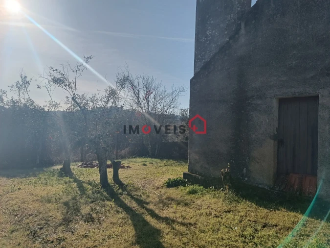 Moradia T2 para Venda em Seiça Foto 6