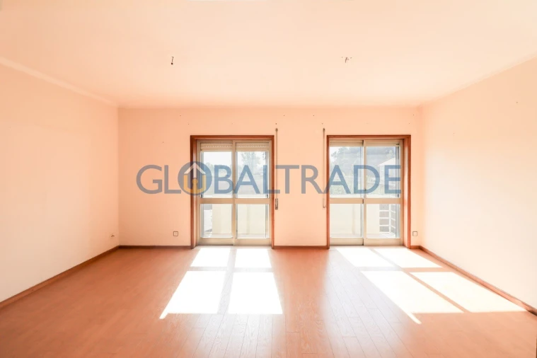 Apartamento T3 para Venda em Ovar, São João, Arada e São Vicente de Pereira Jusã Foto 2