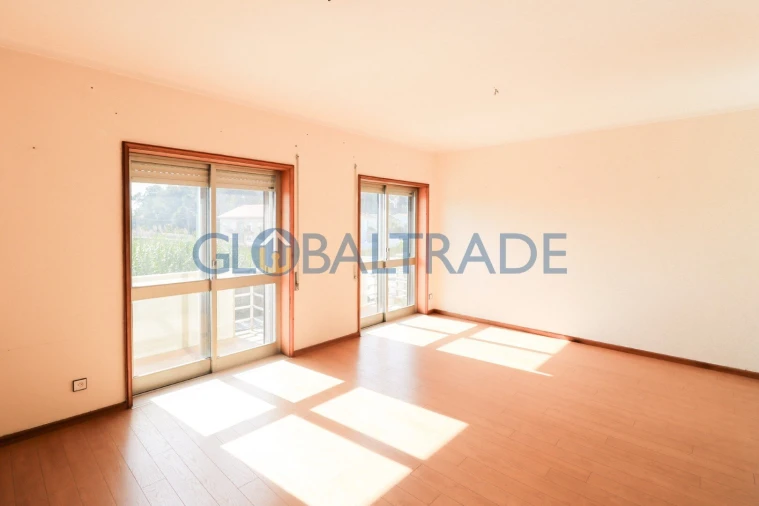 Apartamento T3 para Venda em Ovar, São João, Arada e São Vicente de Pereira Jusã Foto 3