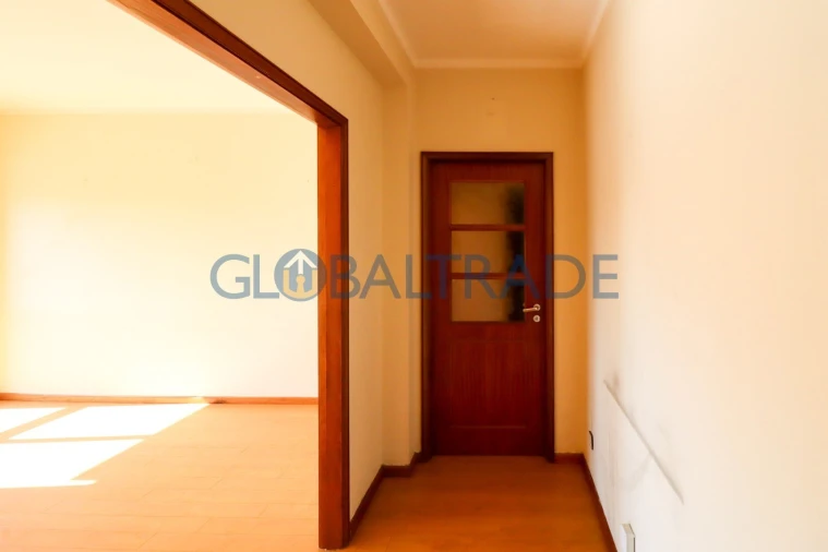 Apartamento T3 para Venda em Ovar, São João, Arada e São Vicente de Pereira Jusã Foto 5