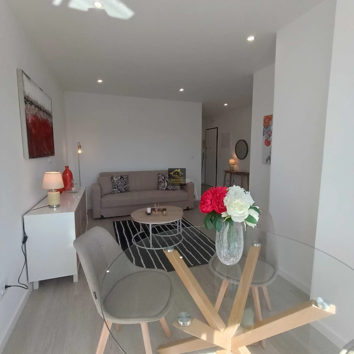 Apartamento T3 para Venda em São Domingos de Benfica Foto 5