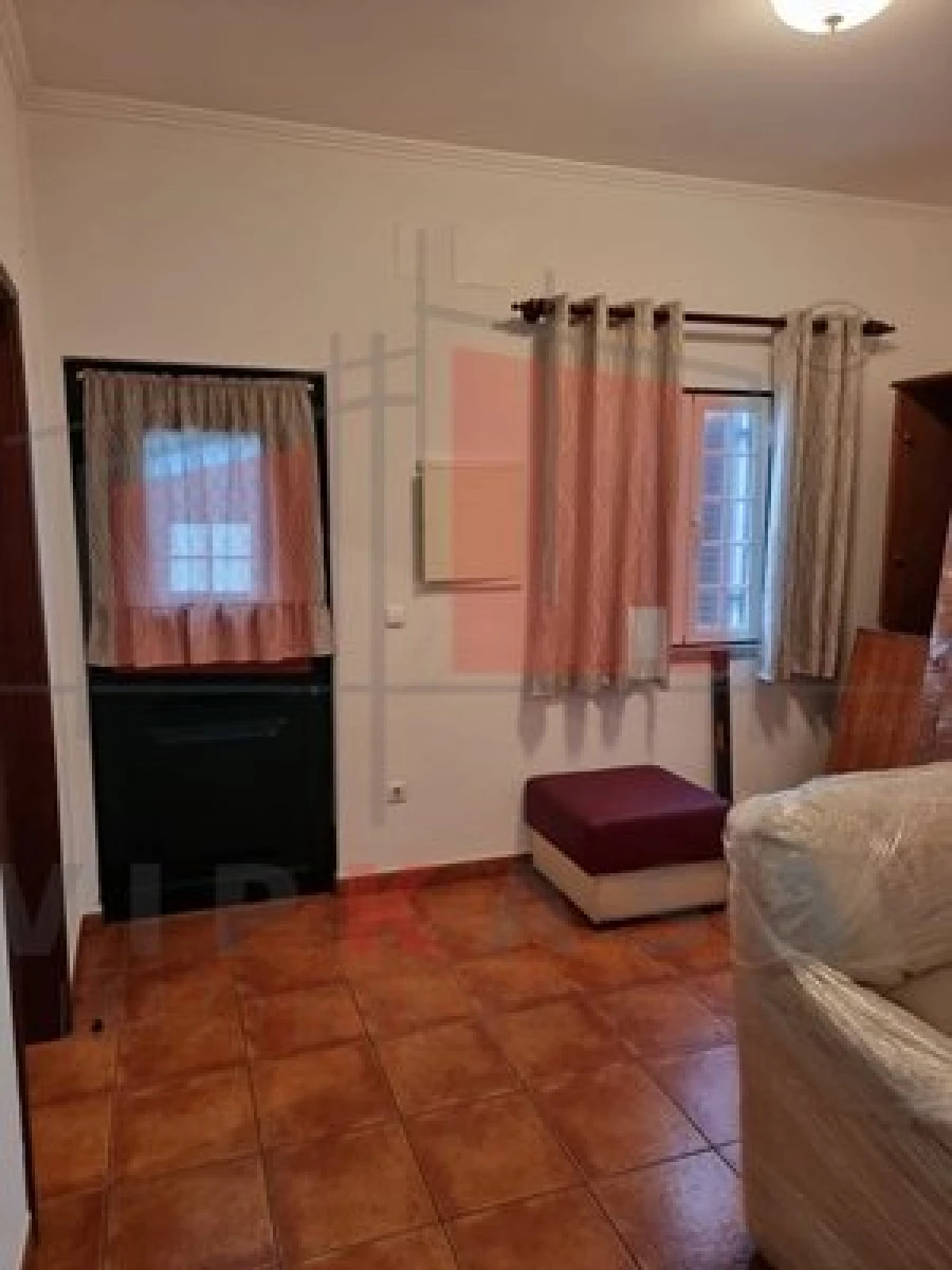 Moradia T2 para Venda em Couço Foto 4