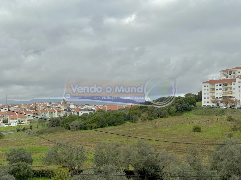 Apartamento T1 para Venda em Porto Salvo Foto 10